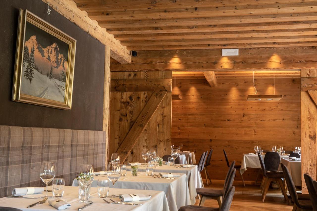 Dolomiti Lodge Alvera Cortina dʼAmpezzo Exterior foto