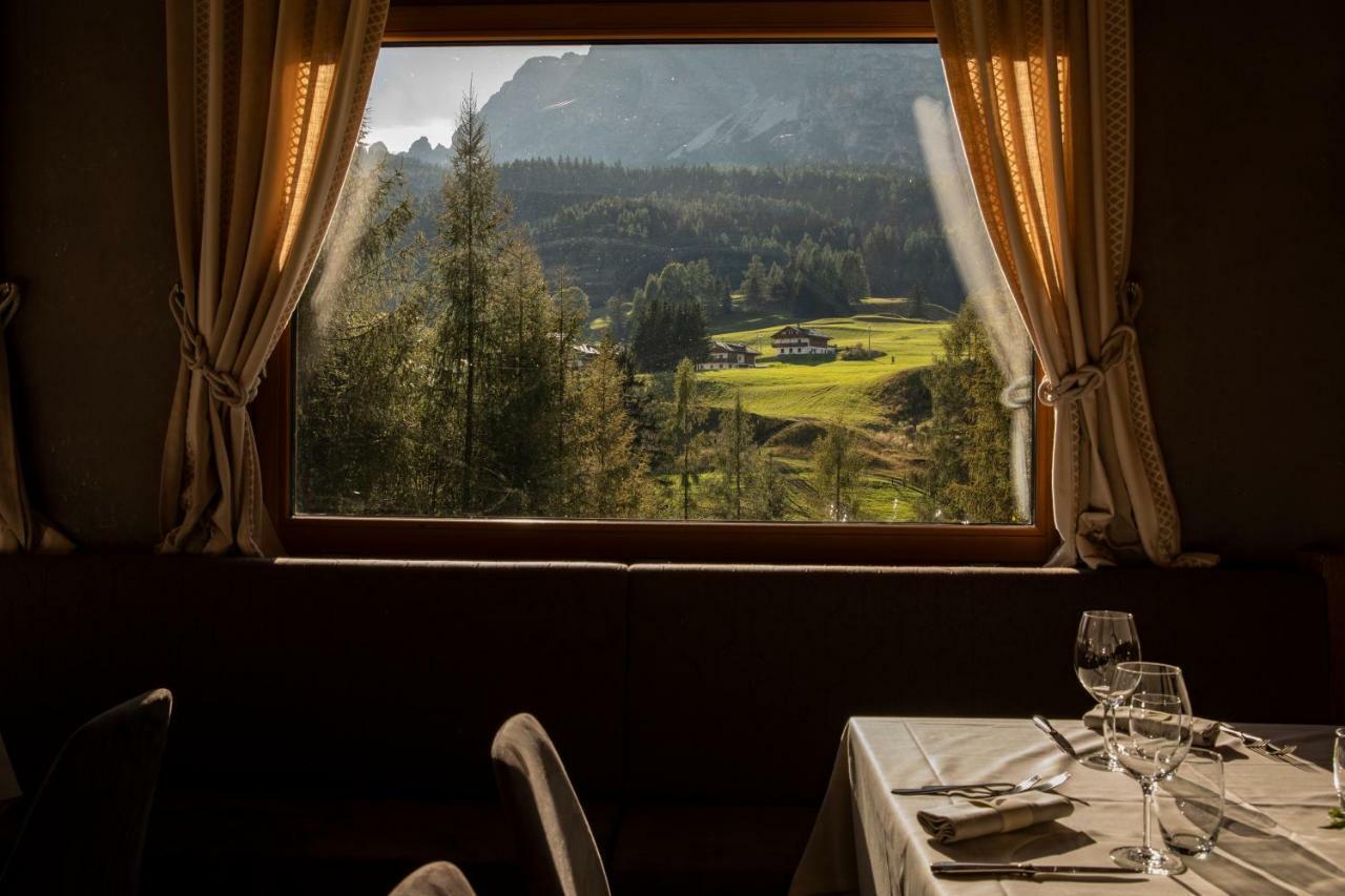 Dolomiti Lodge Alvera Cortina dʼAmpezzo Exterior foto
