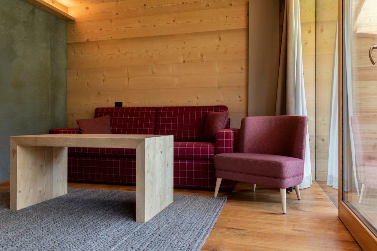 Dolomiti Lodge Alvera Cortina dʼAmpezzo Exterior foto